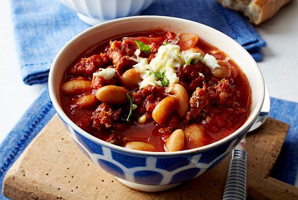 Chili con Carne mit Salsicce und Zitronenmozzarella Rezept Chili con Carne mit Salsicce und Zitronenmozzarella Rezept