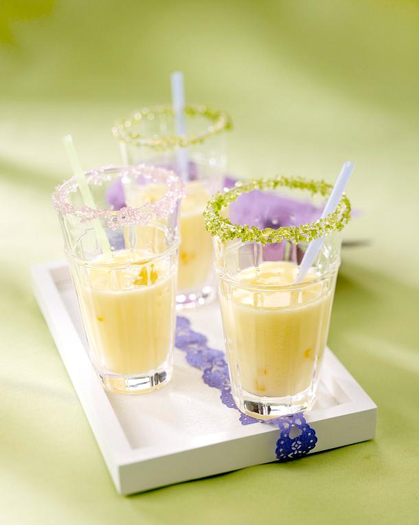 Cooler Eierlikör-Drink auf Eis Rezept | LECKER