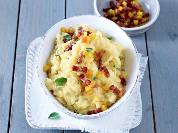 Kartoffelbrei - beliebte Beilage, vielfältig variiert! | LECKER