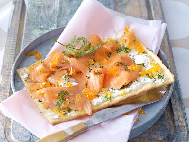 Flammkuchen Mit Lachs Rezept LECKER