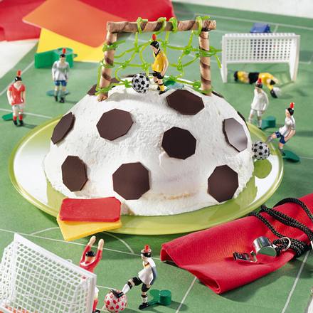 Fußballtorte Rezept Fußballtorte Rezept