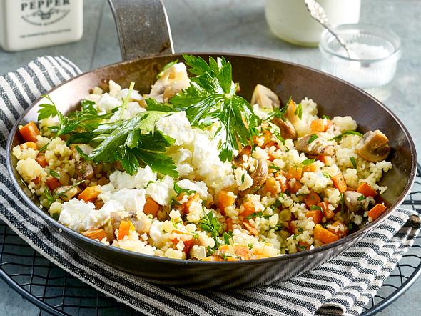 Couscous-Salat - ein wahrer Glücklichmacher | LECKER