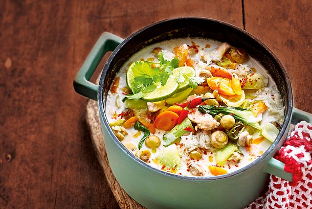 Hühnersuppe Tom Kha Gai Rezept Hühnersuppe Tom Kha Gai Rezept