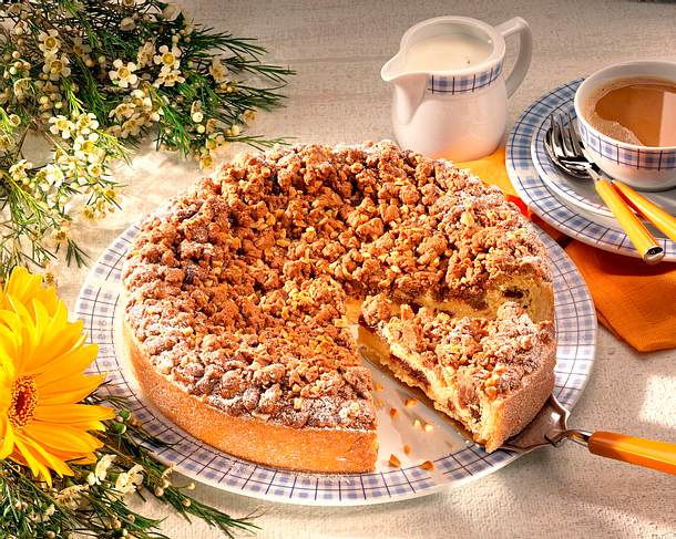 Käsekuchen mit Schokostreusel Rezept | LECKER