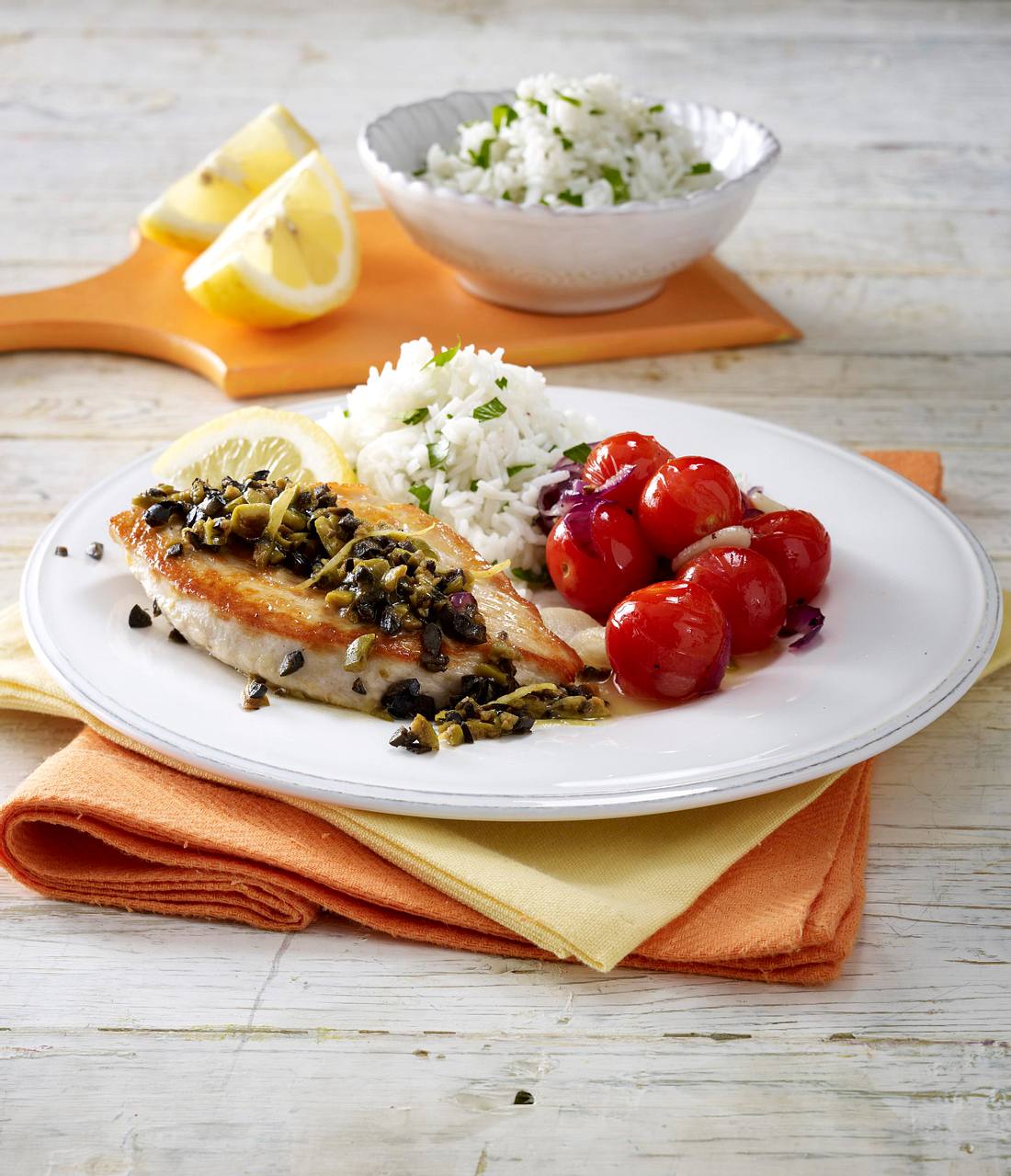 Marinierte Putenschnitzel Mit Geschmorten Tomaten Und Reis Rezept Lecker