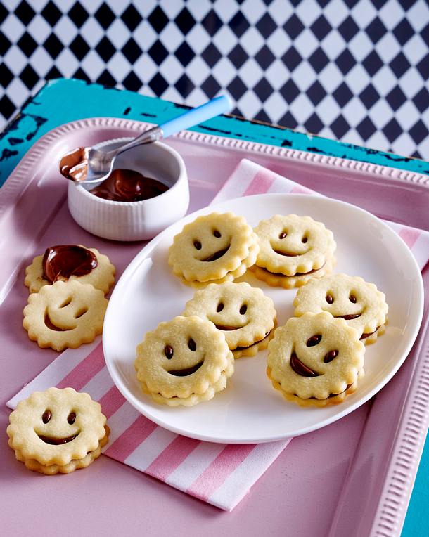 Mürbeteig Smileys Rezept | LECKER