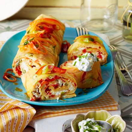 Ofenpfannkuchen mit Gemüse & Feta Rezept Ofenpfannkuchen mit Gemüse & Feta Rezept