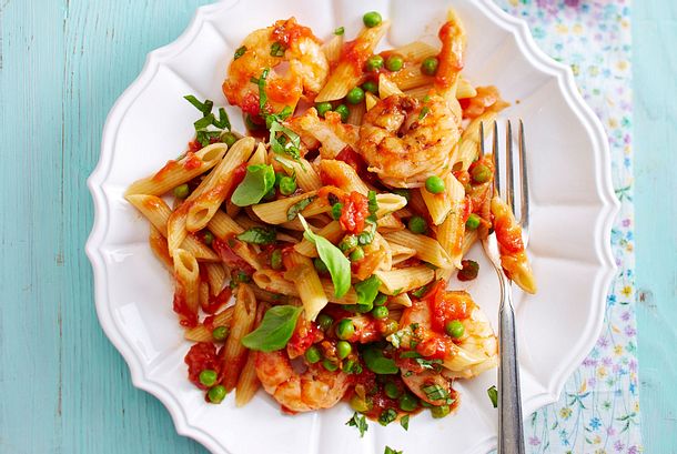 Penne all’arrabbiata mit Garnelen Rezept Penne all’arrabbiata mit Garnelen Rezept