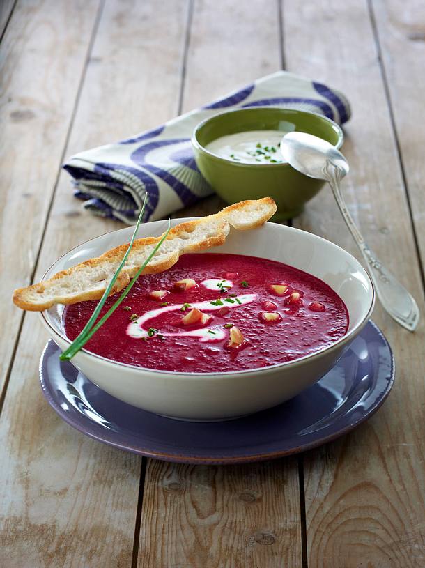 Rote-Bete-Apfel-Suppe Rezept | LECKER