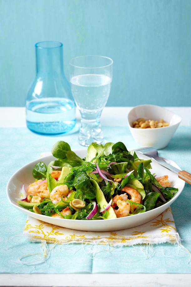 Salat mit Avocado, Algen, Garnelen und Feldsalat Rezept | LECKER