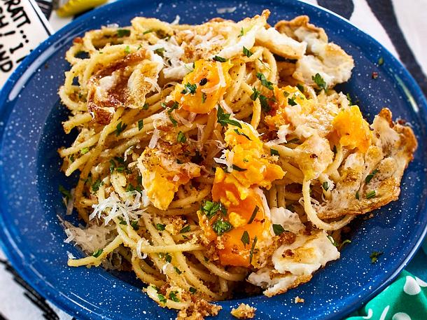 Spaghetti mit Spiegelei Rezept Spaghetti mit Spiegelei Rezept