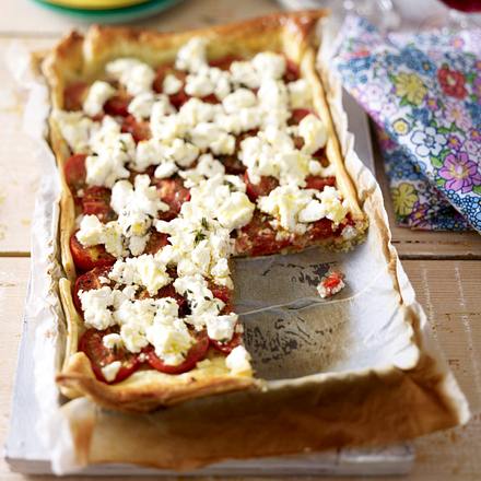 Tomaten-Ziegenkäse-Tarte Rezept Tomaten-Ziegenkäse-Tarte Rezept