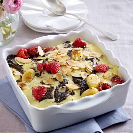 Überbackene Vanille-Gnocchi mit Himbeeren Rezept Überbackene Vanille-Gnocchi mit Himbeeren Rezept