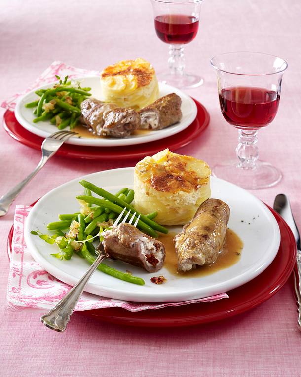 Valentinsmenü Hauptgericht: Kalbsröllchen mit getrockneten Tomaten und ...