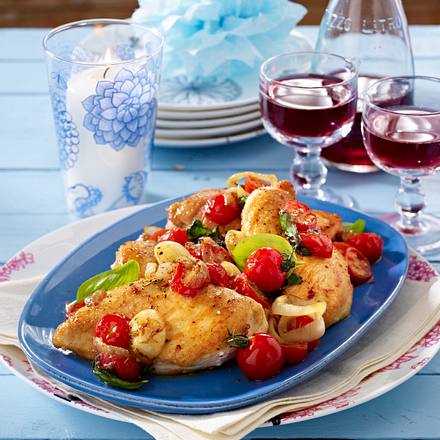 Zwiebelhähnchen mit Tomaten Rezept Zwiebelhähnchen mit Tomaten Rezept