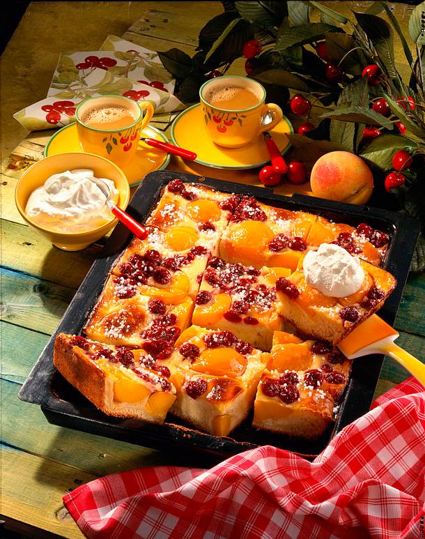 Kirsch Pfirsich Kuchen Mit Schmandguss Rezept Lecker