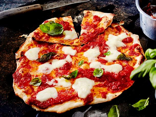 Pizza Margherita Mit Burrata Rezept Lecker