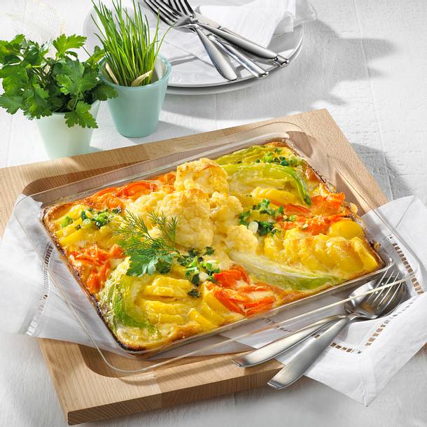 Fruhlings Gratin Aus Blumenkohl Mohren Lauchzwiebeln Kartoffeln Und Spitzkohl Rezept Lecker