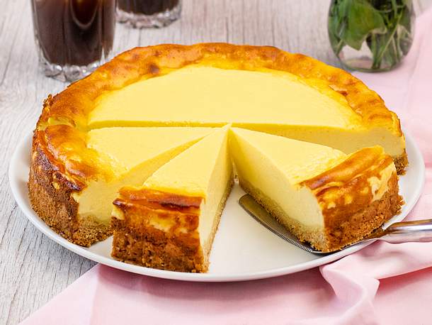 Einfache Quarktorte Rezept Lecker