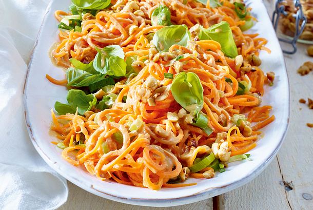 Mohrenspaghetti Salat Mit Erdnussen Rezept Lecker