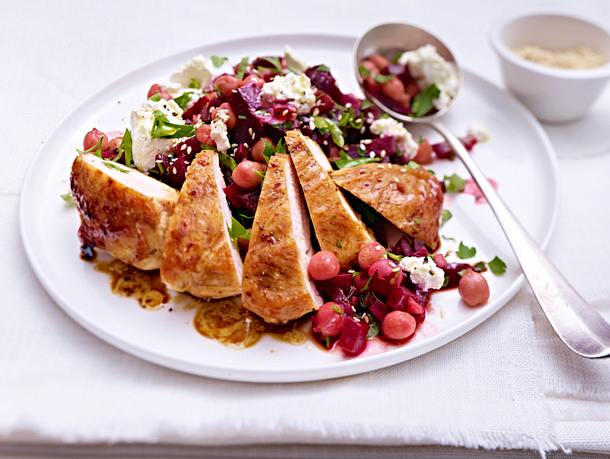 "Du bist Hamma"-Huhn auf Salat Rot-Weiß Rezept "Du bist Hamma"-Huhn auf Salat Rot-Weiß Rezept