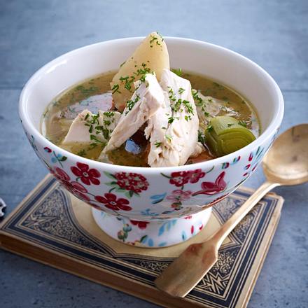 (Goldene Joich) Jüdische Hühnersuppe Rezept (Goldene Joich) Jüdische Hühnersuppe Rezept