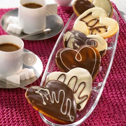 "I love you"-Mürbeteigherzen Rezept