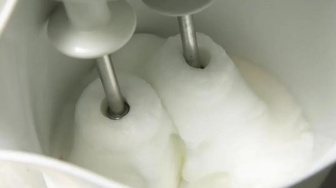 Biskuitrolle, Schritt 1: Biskuitrolle, Schritt 1: