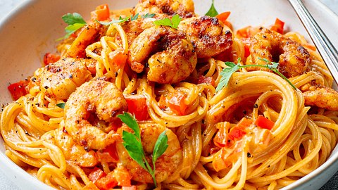 10-Minuten-Cajun-Pasta mit Garnelen - Foto: Image Professionals