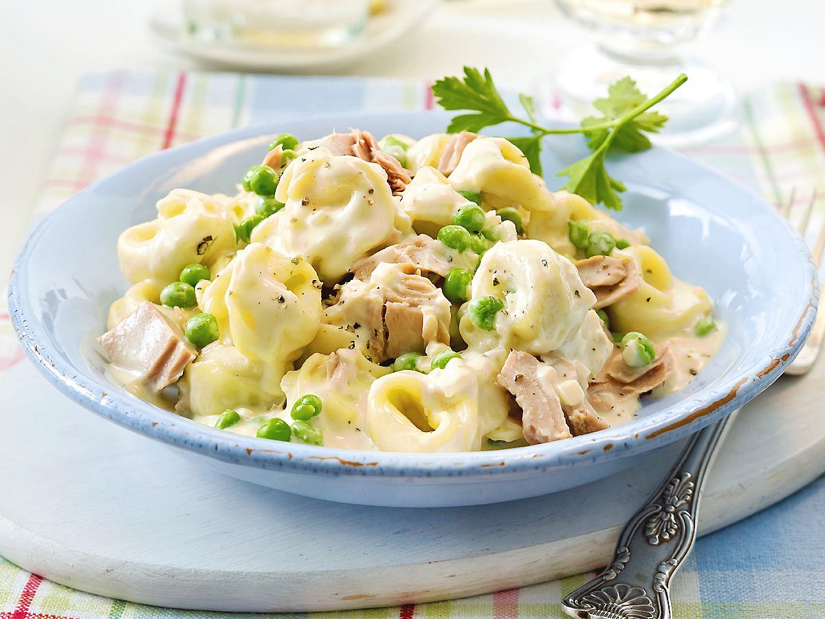 20-Minuten-Tortelloni mit Erbsen und Thunfisch Rezept