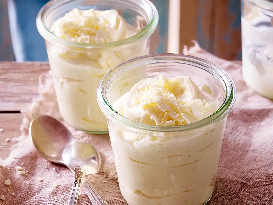 5-Zutaten-Wunder: Weißer Schokopudding Rezept 5-Zutaten-Wunder: Weißer Schokopudding Rezept