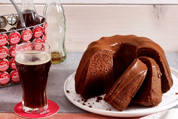Cola-Gugelhupf Rezept Cola-Gugelhupf Rezept