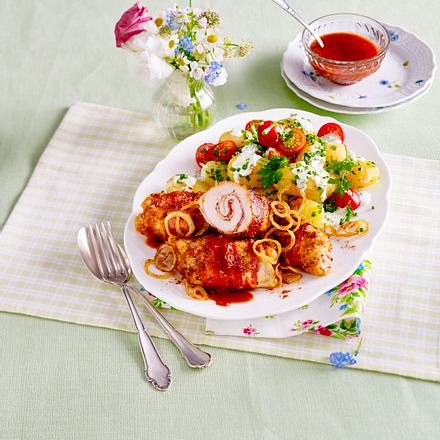 Salsa-Röllchen mit Sommer-Kartoffelsalat (TITEL) Rezept Salsa-Röllchen mit Sommer-Kartoffelsalat (TITEL) Rezept