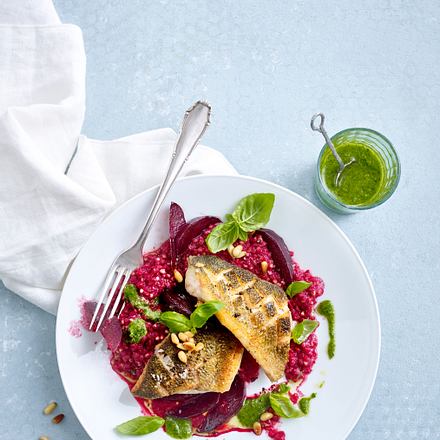 Rote Bete-Risotto mit Zanderfilet Rezept