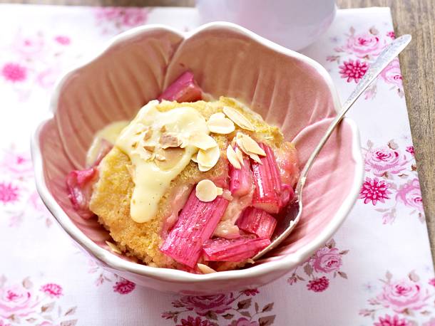 Rhabarber-Mandelpudding Rezept