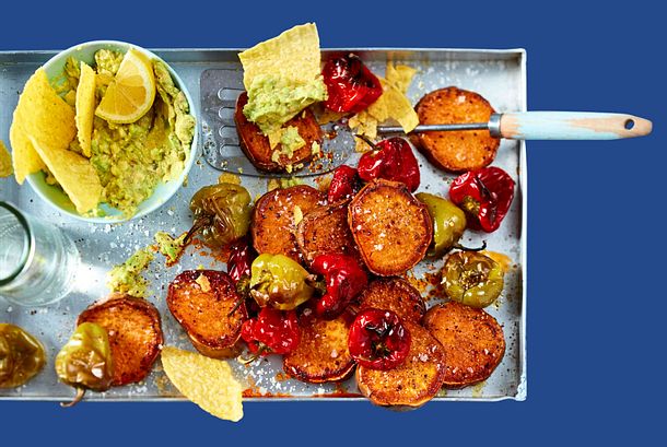 Süßkartoffeltaler mit Avocado-Dip Rezept