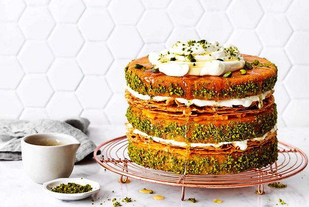 Vielschichtig beeindruckende Baklava-Torte Rezept Vielschichtig beeindruckende Baklava-Torte Rezept