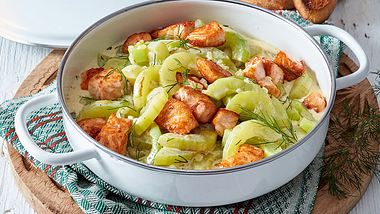 After-Work-Gurken-Ragout mit Lachs Rezept - Foto: House of Food / Bauer Food Experts KG