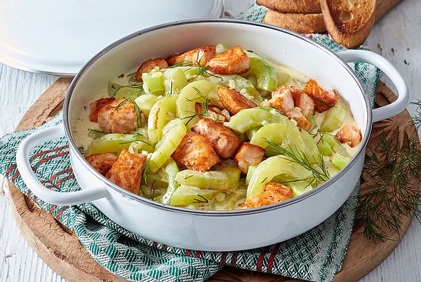 After-Work-Gurken-Ragout mit Lachs Rezept After-Work-Gurken-Ragout mit Lachs Rezept