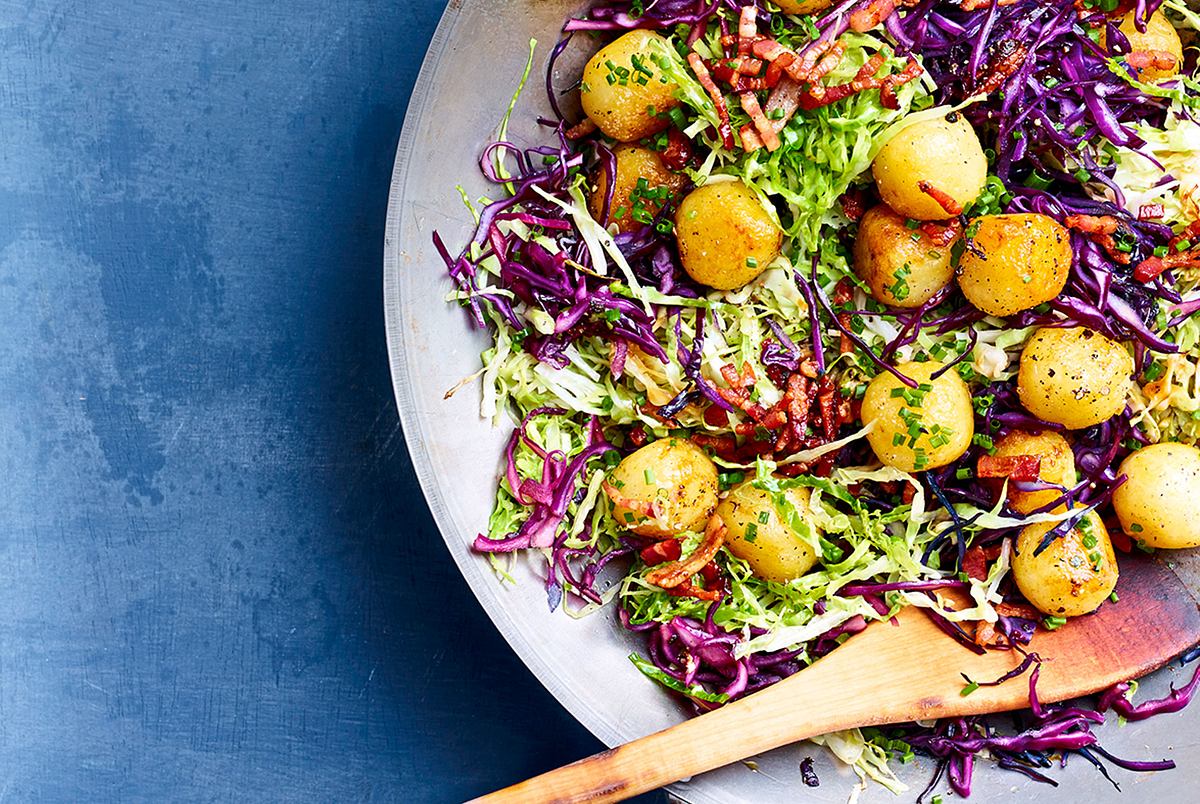 Alleskönner-Kohlpfanne mit Mini-Knödeln Rezept