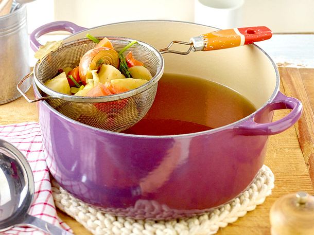 Allzweck-Gemüsebrühe Rezept Allzweck-Gemüsebrühe Rezept