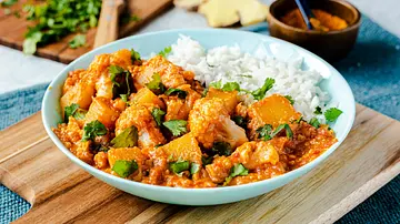Aloo Gobi Rezept - Foto: ShowHeroes für LECKER @ Bauer Media Group Aloo Gobi Rezept - Foto: ShowHeroes für LECKER @ Bauer Media Group