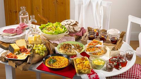 Älpler-Magronen (Nudeln, Kartoffeln & Käse) Rezept - Foto: House of Food / Bauer Food Experts KG