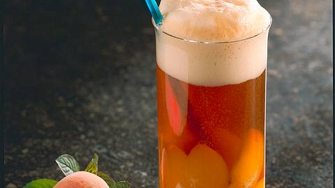 Altbier-Bowle Rezept - Foto: House of Food / Bauer Food Experts KG