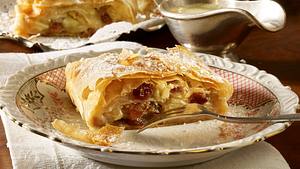 Altwiener Apfelstrudel Rezept - Foto: House of Food / Bauer Food Experts KG