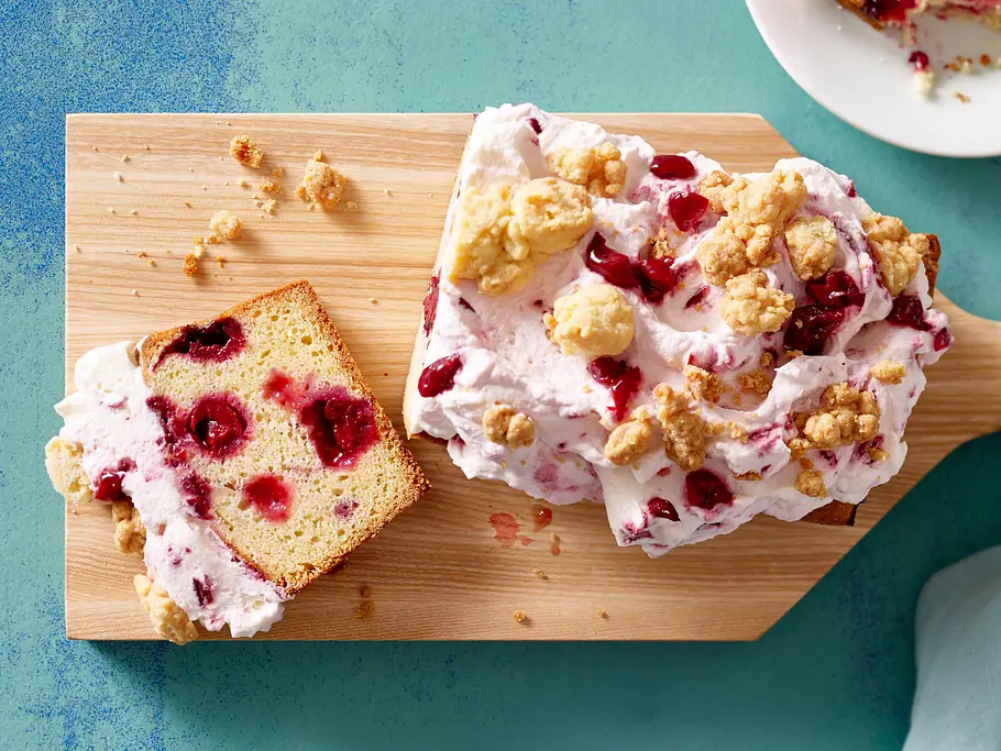Amarena-Kastenkuchen mit Streuseln Rezept