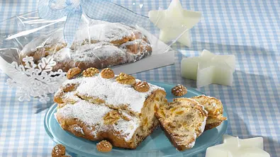 Amarettini-Ministollen Rezept - Foto: LECKER @ Bauer Media Group