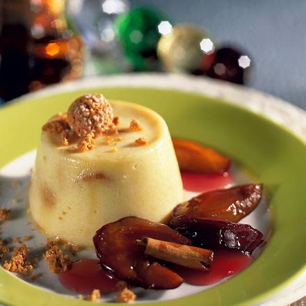 Amaretto-Grieß mit Pflaumenkompott Rezept Amaretto-Grieß mit Pflaumenkompott Rezept