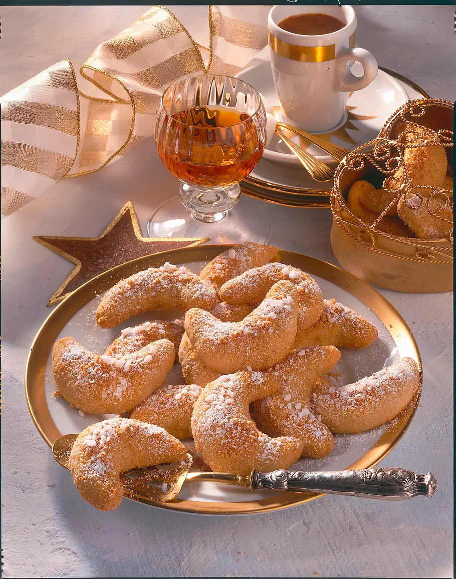 Amaretto-Kipferl Rezept Amaretto-Kipferl Rezept