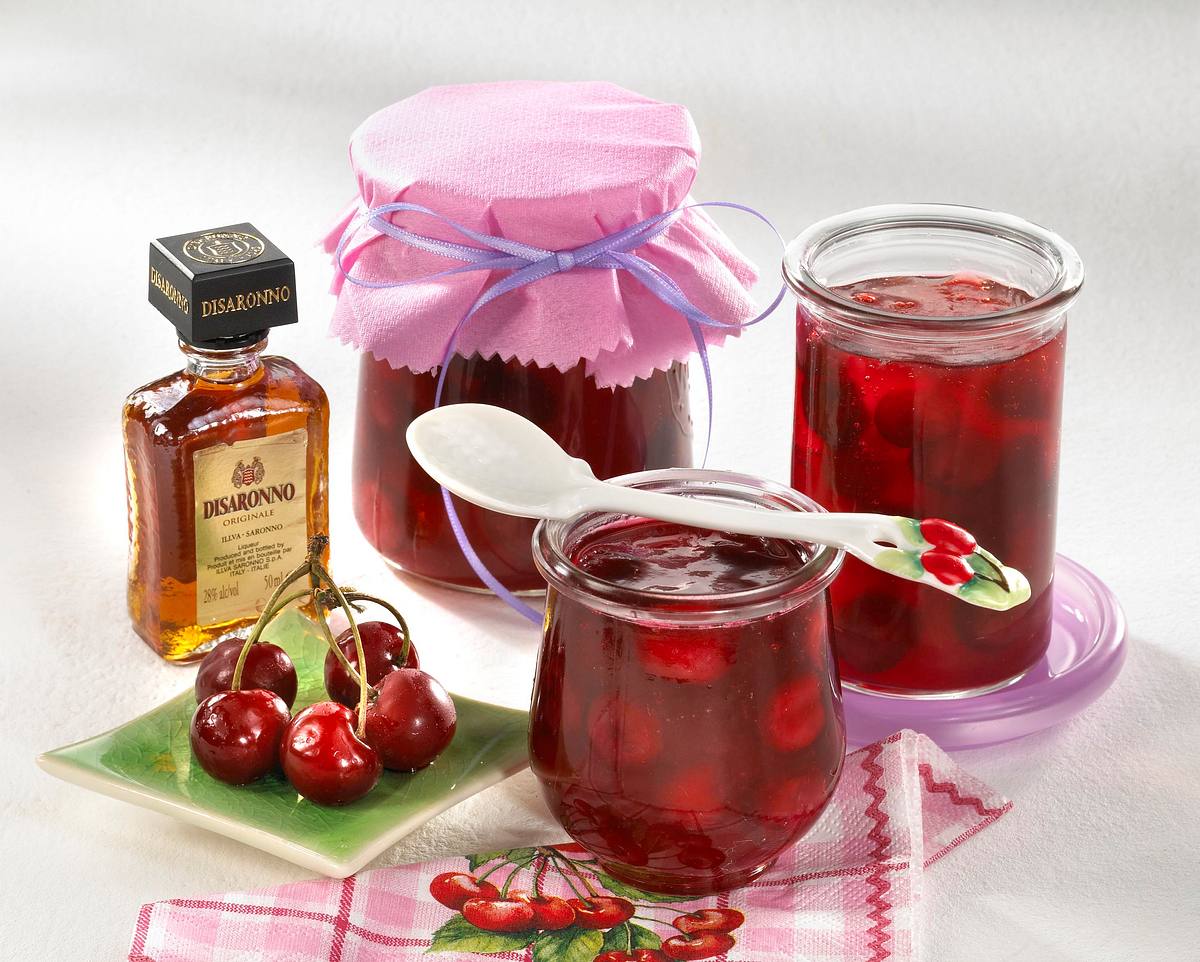 Amaretto-Kirsch-Konfitüre Rezept